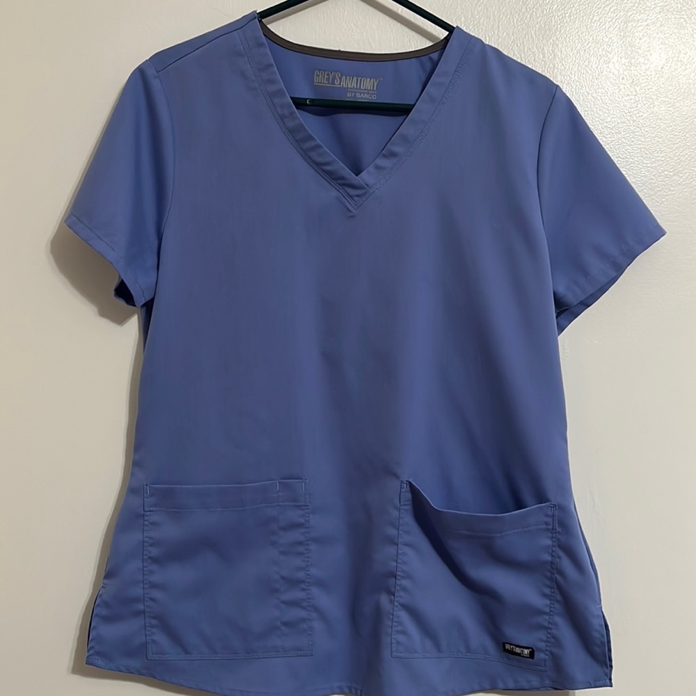 Grey’s Anatomy Women’s 2 Pocket Scrub Top